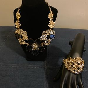 Gold and black Necklace and bracelet set